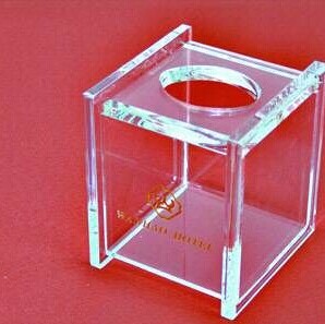 東莞品佳有機玻璃專業(yè)制作各類工藝品